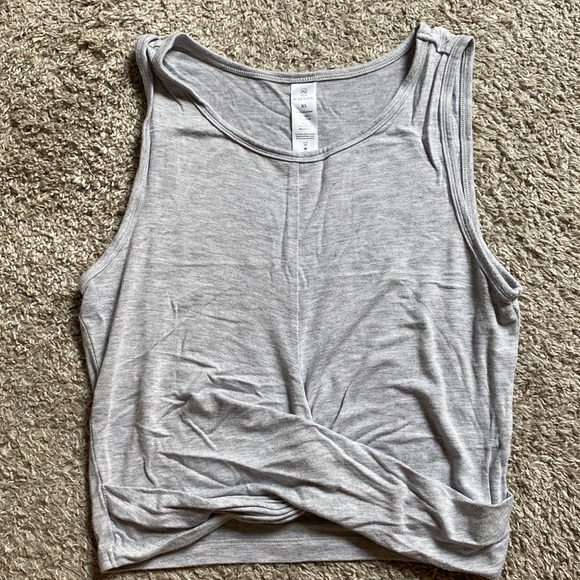 Altard State Revival Cropped Soft Grey Workout Top - Picture 1 of 3